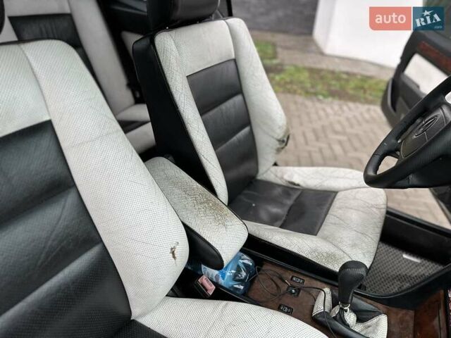 Белый Мерседес Е-Класс, объемом двигателя 2 л и пробегом 418 тыс. км за 2750 $, фото 27 на Automoto.ua