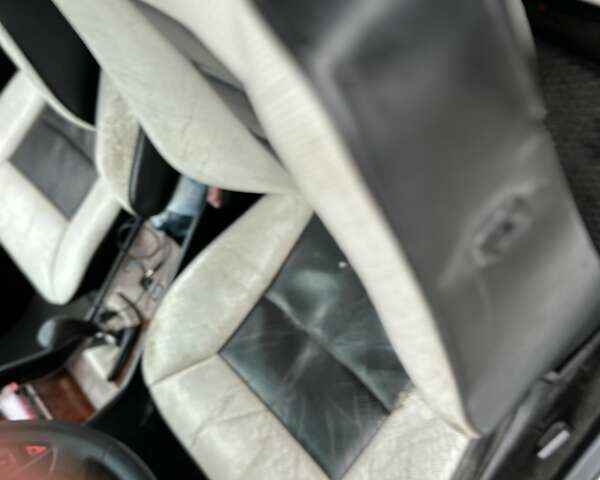 Белый Мерседес Е-Класс, объемом двигателя 2 л и пробегом 418 тыс. км за 2750 $, фото 29 на Automoto.ua