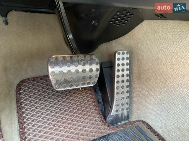 Белый Мерседес Е-Класс, объемом двигателя 3.5 л и пробегом 64 тыс. км за 19000 $, фото 42 на Automoto.ua