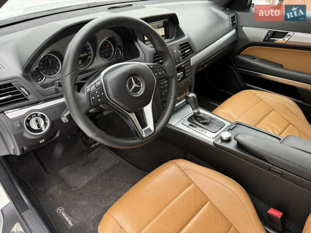 Белый Мерседес Е-Класс, объемом двигателя 2.2 л и пробегом 158 тыс. км за 13300 $, фото 52 на Automoto.ua