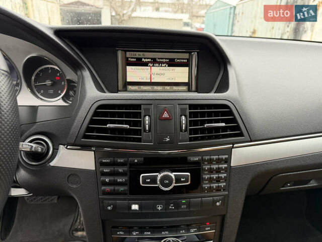 Белый Мерседес Е-Класс, объемом двигателя 2.2 л и пробегом 158 тыс. км за 13300 $, фото 42 на Automoto.ua