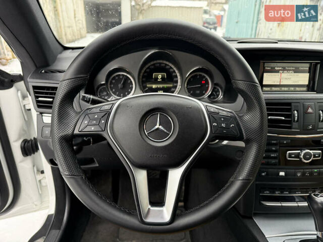 Белый Мерседес Е-Класс, объемом двигателя 2.2 л и пробегом 158 тыс. км за 13300 $, фото 57 на Automoto.ua