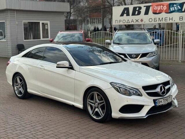 Білий Мерседес Е-Клас, об'ємом двигуна 1.99 л та пробігом 183 тис. км за 16500 $, фото 4 на Automoto.ua