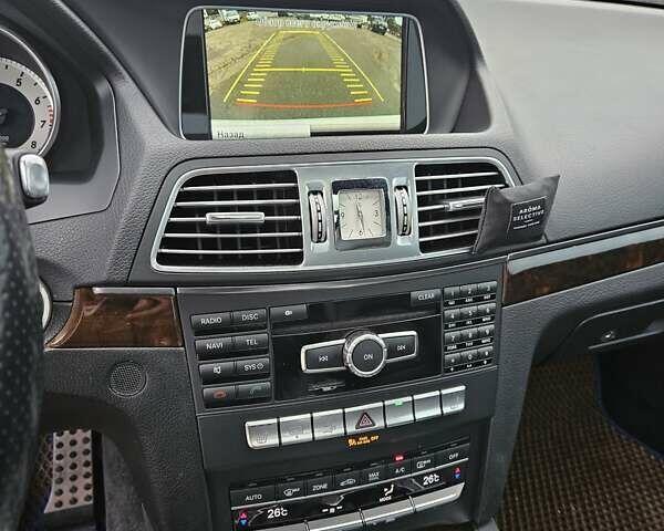 Белый Мерседес Е-Класс, объемом двигателя 3.5 л и пробегом 67 тыс. км за 22900 $, фото 20 на Automoto.ua