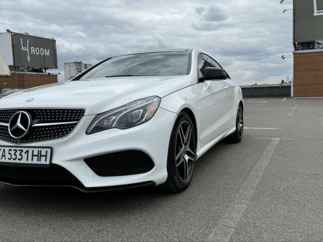 Белый Мерседес Е-Класс, объемом двигателя 3 л и пробегом 142 тыс. км за 20500 $, фото 12 на Automoto.ua