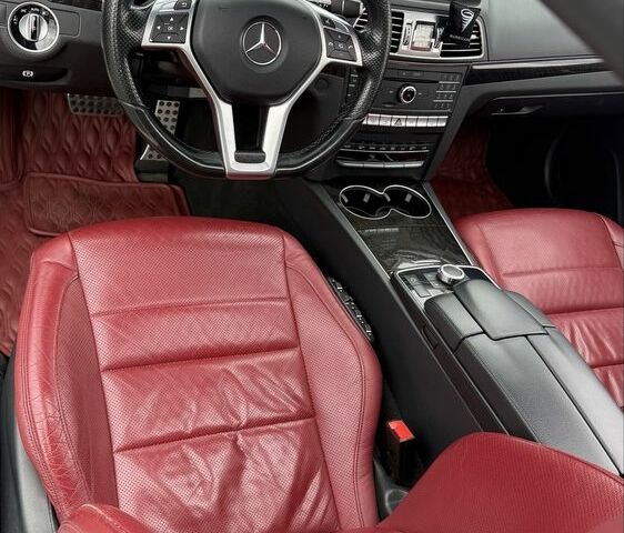 Белый Мерседес Е-Класс, объемом двигателя 3 л и пробегом 142 тыс. км за 20500 $, фото 22 на Automoto.ua