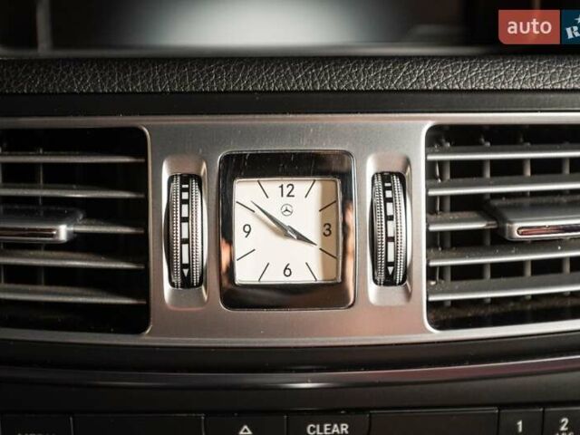 Белый Мерседес Е-Класс, объемом двигателя 3 л и пробегом 113 тыс. км за 27900 $, фото 44 на Automoto.ua