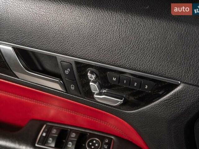 Белый Мерседес Е-Класс, объемом двигателя 3 л и пробегом 113 тыс. км за 27900 $, фото 67 на Automoto.ua