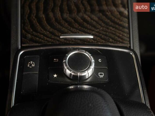 Белый Мерседес Е-Класс, объемом двигателя 3 л и пробегом 113 тыс. км за 27900 $, фото 18 на Automoto.ua