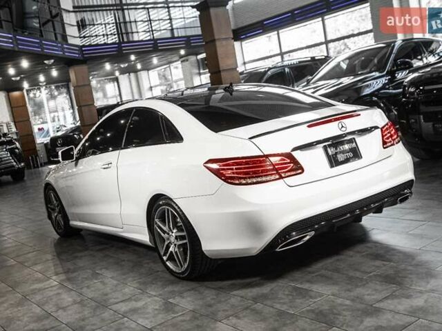Белый Мерседес Е-Класс, объемом двигателя 3 л и пробегом 113 тыс. км за 27900 $, фото 41 на Automoto.ua