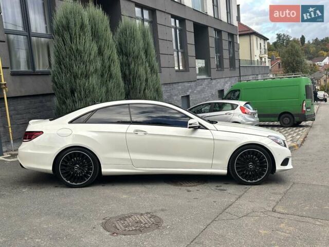 Білий Мерседес Е-Клас, об'ємом двигуна 3 л та пробігом 160 тис. км за 19999 $, фото 3 на Automoto.ua