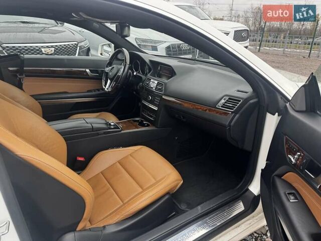 Білий Мерседес Е-Клас, об'ємом двигуна 3 л та пробігом 87 тис. км за 21900 $, фото 19 на Automoto.ua