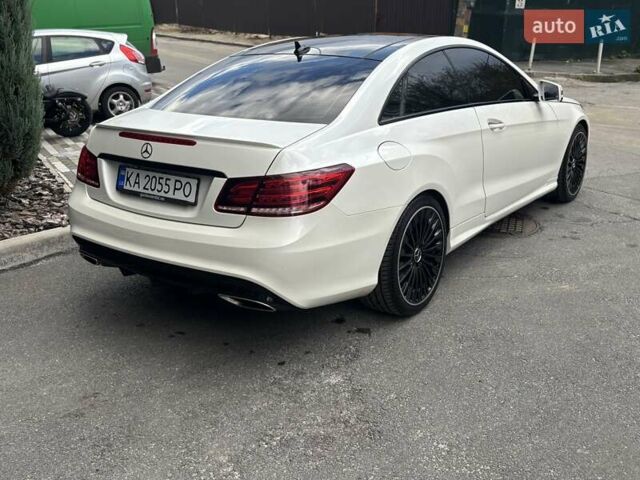 Мерседес Е-Клас 2016 у Києві на Automoto.ua Білий Мерседес Е-Клас, об'ємом двигуна 3 л та пробігом 157 тис. км за 17900 $, фото 5 на Automoto.ua