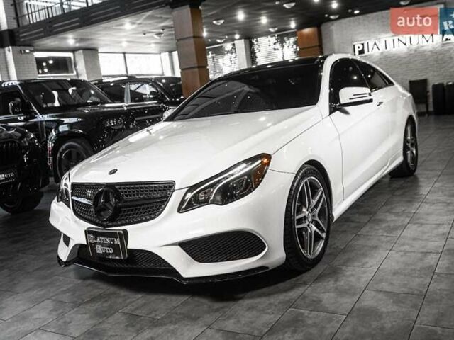 Белый Мерседес Е-Класс, объемом двигателя 3 л и пробегом 113 тыс. км за 27900 $, фото 35 на Automoto.ua