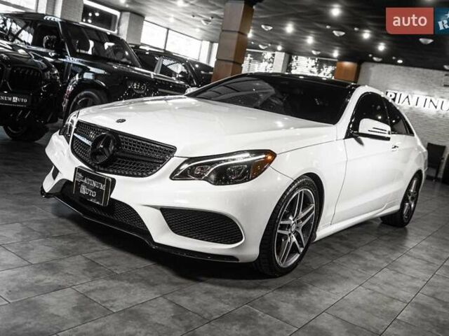 Белый Мерседес Е-Класс, объемом двигателя 3 л и пробегом 113 тыс. км за 27900 $, фото 1 на Automoto.ua