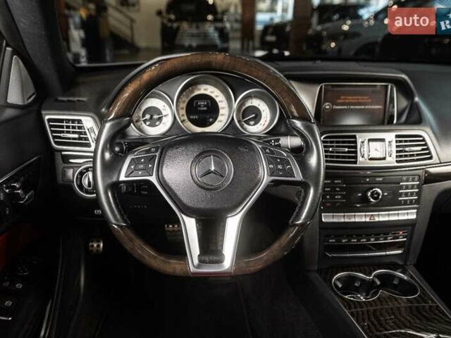 Белый Мерседес Е-Класс, объемом двигателя 3 л и пробегом 113 тыс. км за 27900 $, фото 22 на Automoto.ua