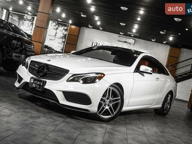 Белый Мерседес Е-Класс, объемом двигателя 3 л и пробегом 113 тыс. км за 27900 $, фото 13 на Automoto.ua