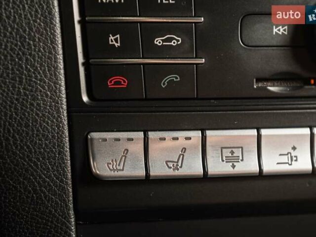 Белый Мерседес Е-Класс, объемом двигателя 3 л и пробегом 113 тыс. км за 27900 $, фото 43 на Automoto.ua