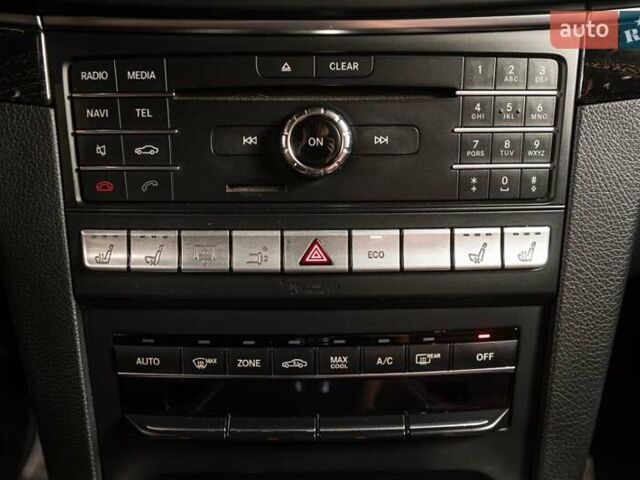 Белый Мерседес Е-Класс, объемом двигателя 3 л и пробегом 113 тыс. км за 27900 $, фото 17 на Automoto.ua