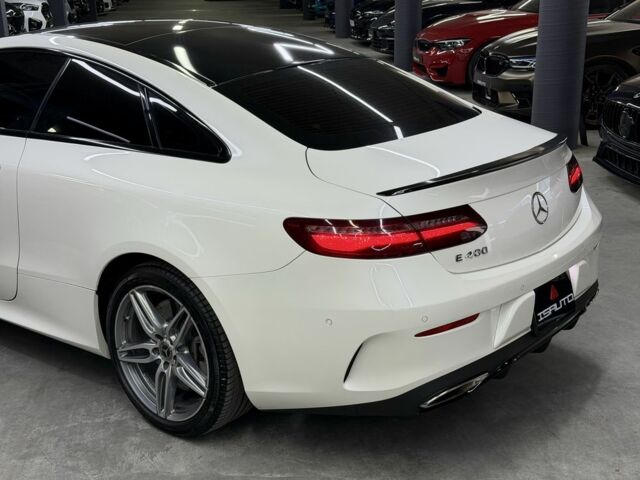 Белый Мерседес Е-Класс, объемом двигателя 3 л и пробегом 86 тыс. км за 32900 $, фото 13 на Automoto.ua