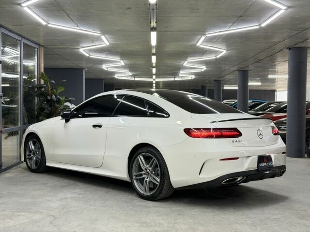 Белый Мерседес Е-Класс, объемом двигателя 3 л и пробегом 86 тыс. км за 32900 $, фото 14 на Automoto.ua