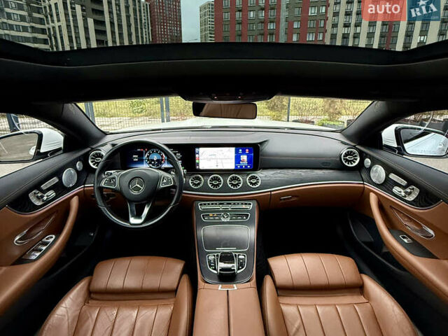 Білий Мерседес Е-Клас, об'ємом двигуна 3 л та пробігом 164 тис. км за 31000 $, фото 41 на Automoto.ua