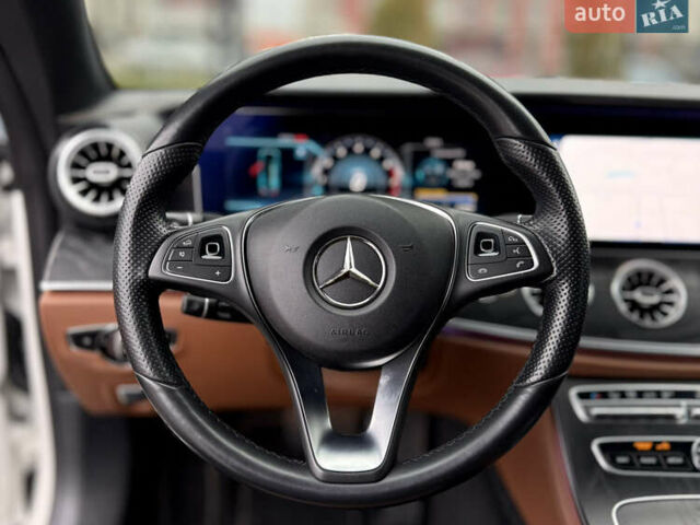 Білий Мерседес Е-Клас, об'ємом двигуна 3 л та пробігом 164 тис. км за 31000 $, фото 34 на Automoto.ua