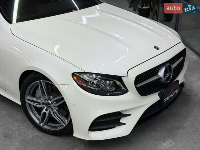 Белый Мерседес Е-Класс, объемом двигателя 3 л и пробегом 86 тыс. км за 32900 $, фото 2 на Automoto.ua