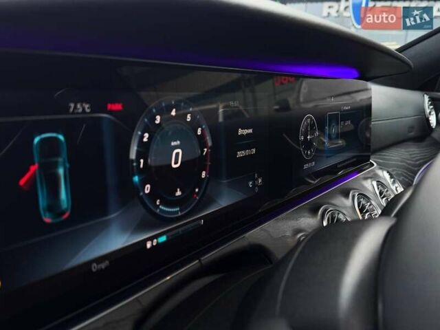 Белый Мерседес Е-Класс, объемом двигателя 3 л и пробегом 72 тыс. км за 35490 $, фото 27 на Automoto.ua