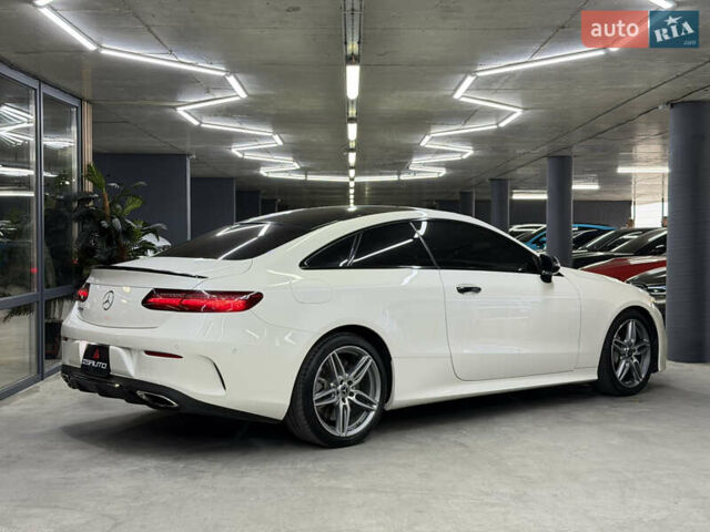 Белый Мерседес Е-Класс, объемом двигателя 3 л и пробегом 86 тыс. км за 32900 $, фото 14 на Automoto.ua