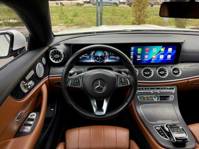 Белый Мерседес Е-Класс, объемом двигателя 3 л и пробегом 164 тыс. км за 31000 $, фото 14 на Automoto.ua