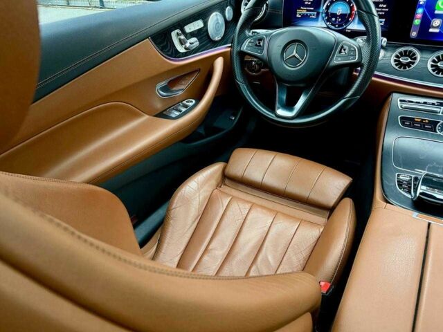 Белый Мерседес Е-Класс, объемом двигателя 3 л и пробегом 164 тыс. км за 31000 $, фото 15 на Automoto.ua