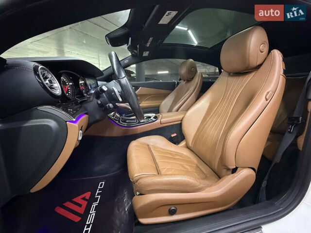 Белый Мерседес Е-Класс, объемом двигателя 3 л и пробегом 86 тыс. км за 32900 $, фото 18 на Automoto.ua