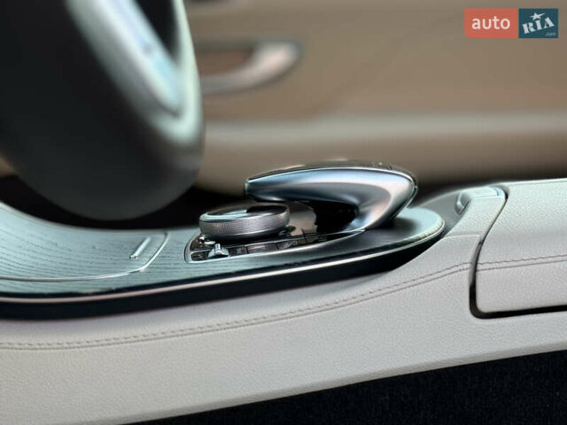 Белый Мерседес Е-Класс, объемом двигателя 2 л и пробегом 64 тыс. км за 40500 $, фото 18 на Automoto.ua