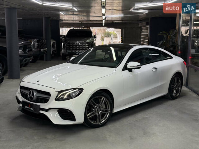 Білий Мерседес Е-Клас, об'ємом двигуна 3 л та пробігом 51 тис. км за 47500 $, фото 5 на Automoto.ua