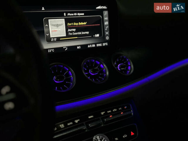 Белый Мерседес Е-Класс, объемом двигателя 2 л и пробегом 64 тыс. км за 40500 $, фото 28 на Automoto.ua