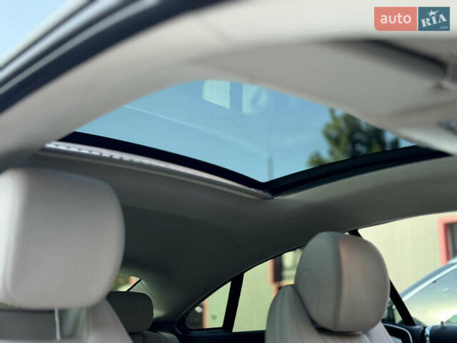 Белый Мерседес Е-Класс, объемом двигателя 2 л и пробегом 64 тыс. км за 40500 $, фото 24 на Automoto.ua