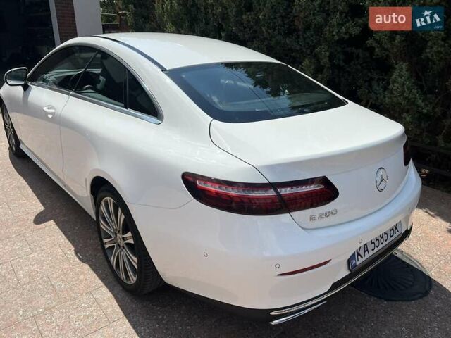 Мерседес Е-Класс 2020 в Николаеве на Automoto.ua Белый Мерседес Е-Класс, объемом двигателя 2 л и пробегом 45 тыс. км за 45000 $, фото 4 на Automoto.ua