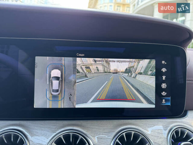 Белый Мерседес Е-Класс, объемом двигателя 3 л и пробегом 21 тыс. км за 74500 $, фото 52 на Automoto.ua