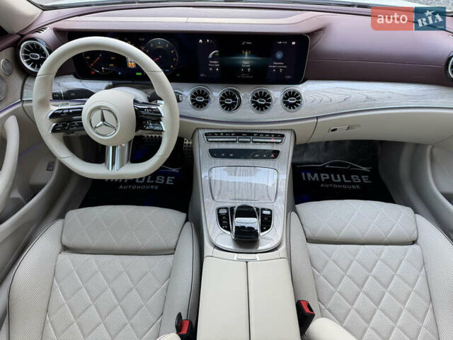 Белый Мерседес Е-Класс, объемом двигателя 3 л и пробегом 21 тыс. км за 74500 $, фото 31 на Automoto.ua