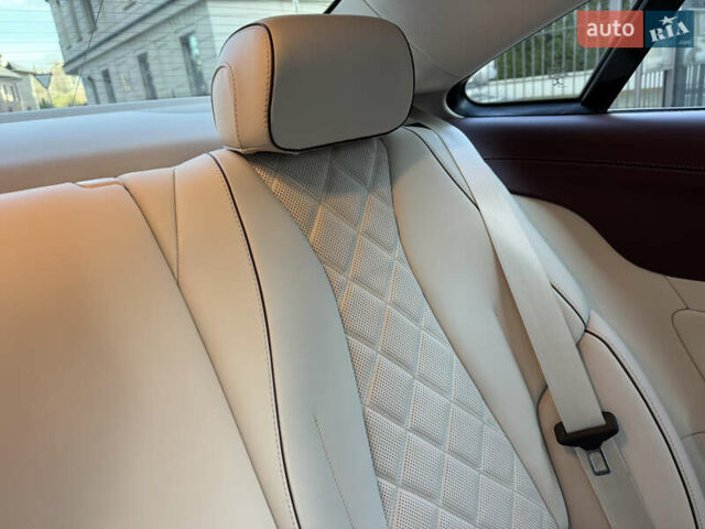 Белый Мерседес Е-Класс, объемом двигателя 3 л и пробегом 21 тыс. км за 74500 $, фото 37 на Automoto.ua