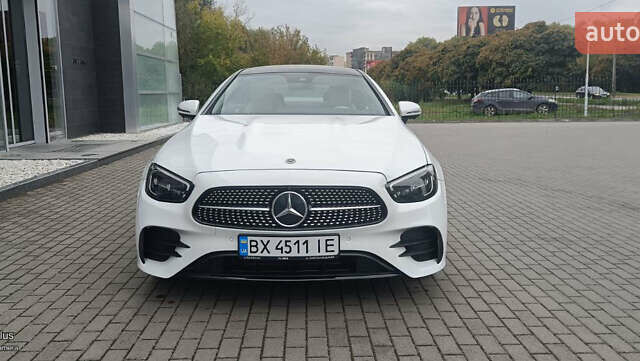 Білий Мерседес Е-Клас, об'ємом двигуна 3 л та пробігом 72 тис. км за 63000 $, фото 6 на Automoto.ua