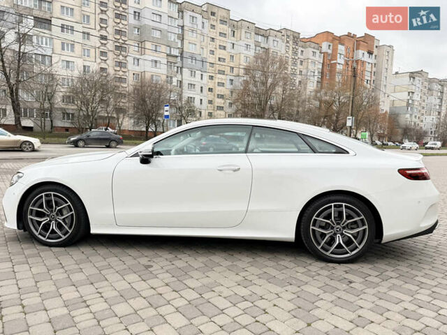 Белый Мерседес Е-Класс, объемом двигателя 3 л и пробегом 72 тыс. км за 61500 $, фото 10 на Automoto.ua