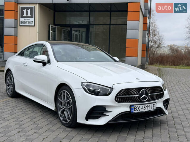 Белый Мерседес Е-Класс, объемом двигателя 3 л и пробегом 72 тыс. км за 61500 $, фото 17 на Automoto.ua