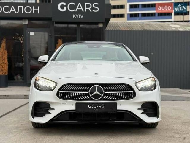 Білий Мерседес Е-Клас, об'ємом двигуна 3 л та пробігом 74 тис. км за 59999 $, фото 1 на Automoto.ua