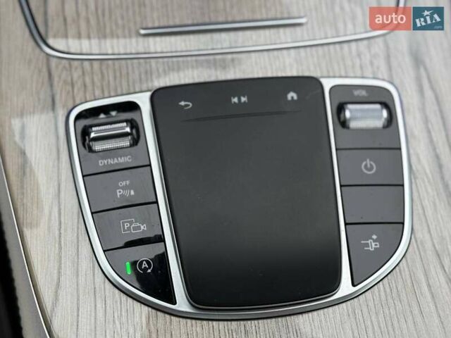Білий Мерседес Е-Клас, об'ємом двигуна 3 л та пробігом 74 тис. км за 59999 $, фото 33 на Automoto.ua