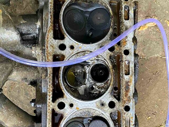 Білий Мерседес Е-Клас, об'ємом двигуна 2 л та пробігом 100 тис. км за 600 $, фото 5 на Automoto.ua