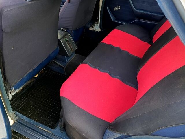 Белый Мерседес Е-Класс, объемом двигателя 2 л и пробегом 250 тыс. км за 1850 $, фото 2 на Automoto.ua