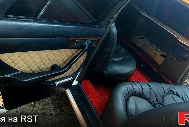 Белый Мерседес Е-Класс, объемом двигателя 3 л и пробегом 0 тыс. км за 15000 $, фото 3 на Automoto.ua