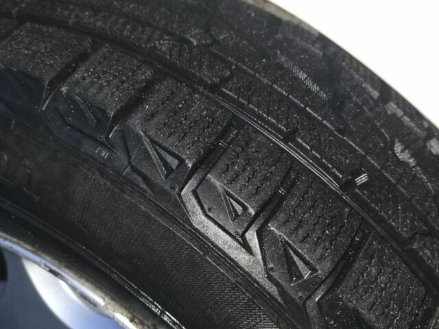 Белый Мерседес Е-Класс, объемом двигателя 2 л и пробегом 357 тыс. км за 1700 $, фото 15 на Automoto.ua